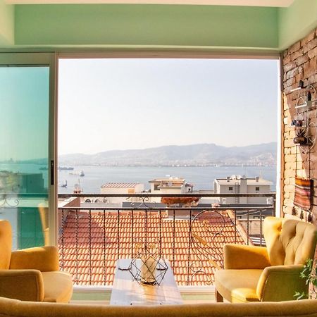 Flat With Great View And Central Location In Konak 이즈미르 외부 사진